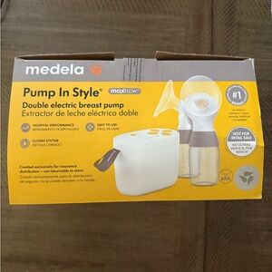 Medela Pump In Style Double Electric Breast Pump in White and Yellow
